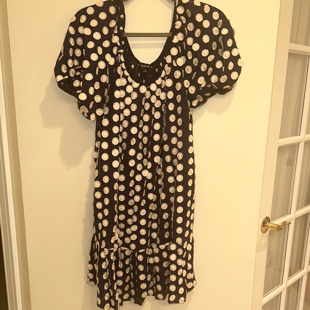 Madewell Navy and Cream Textured Dot Blouse